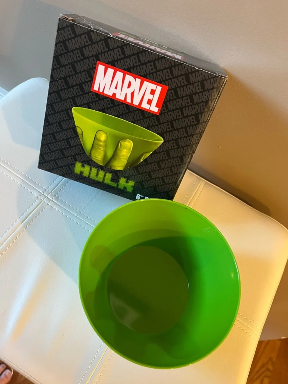 NIB - Marvel Hulk Green 6” Bowl - Picture 3 of 7